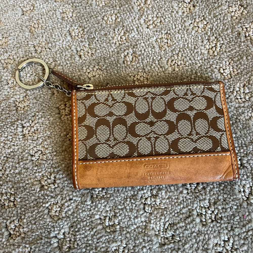 Coach card/coin holder with keychain